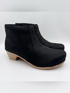 Dansko Maria Black Milled Nubuck Zip Ankle Boots Women EU 40 US 9.5-10